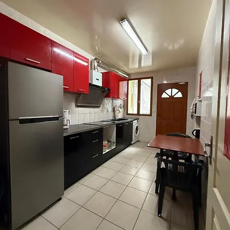 Gasthof Face A La Gare - 8 3*